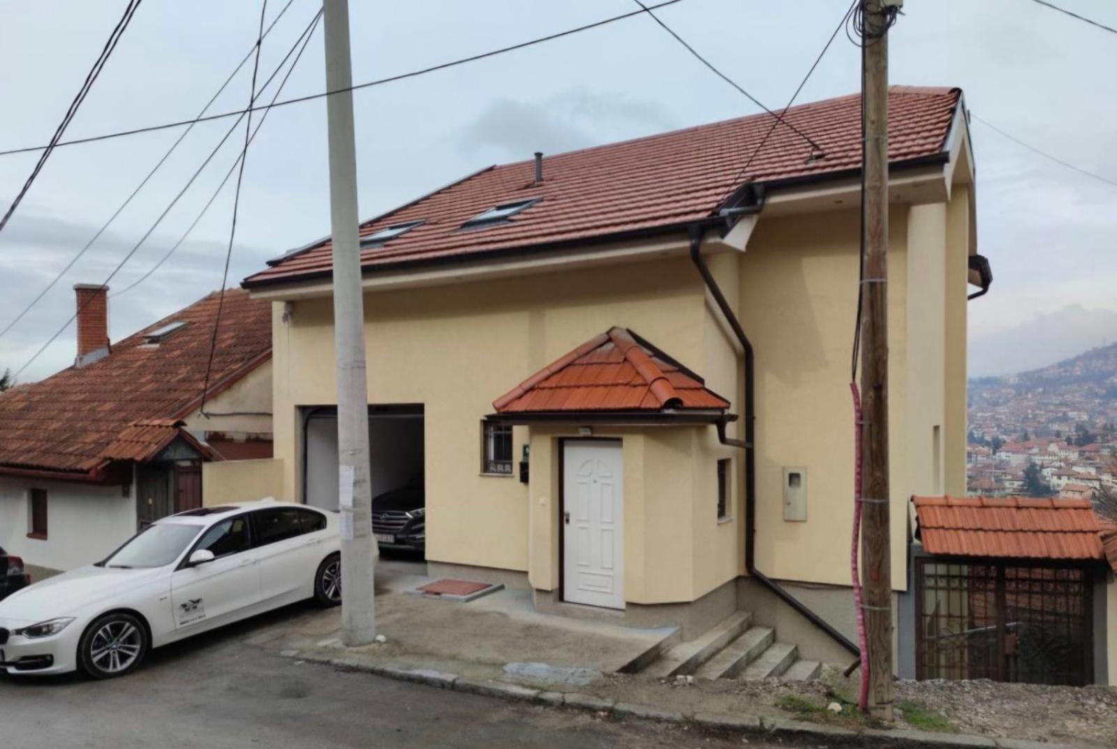 Guest house Alifakovac SJJ Exteriér fotografie
