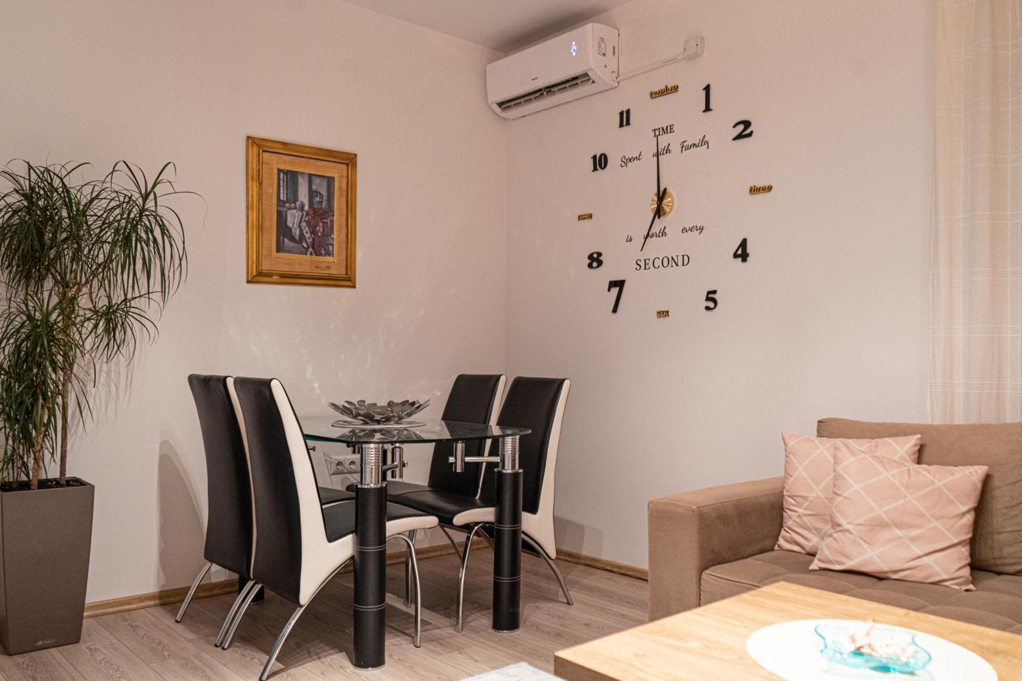 Guest house Alifakovac SJJ Exteriér fotografie
