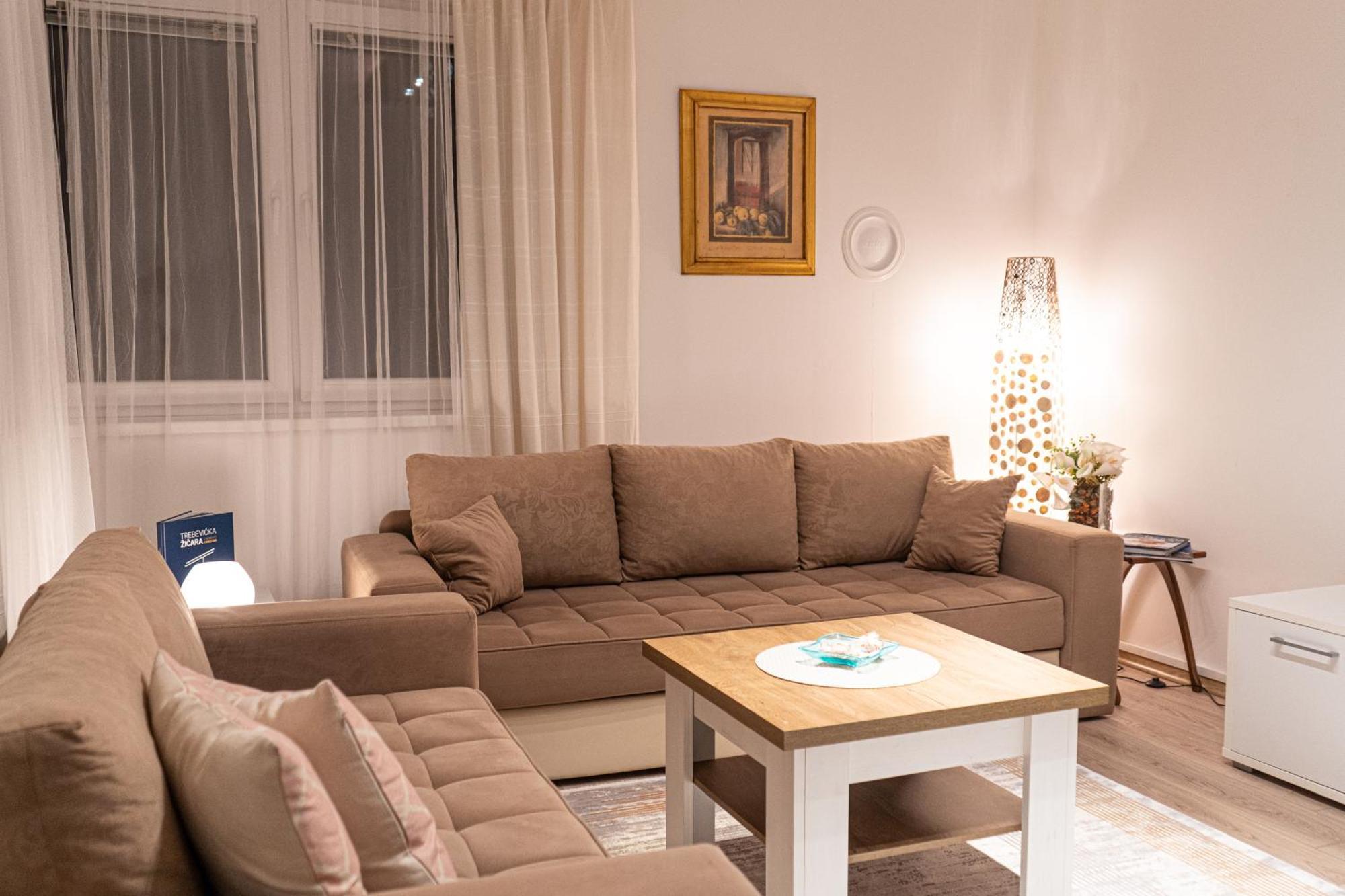 Guest house Alifakovac SJJ Exteriér fotografie